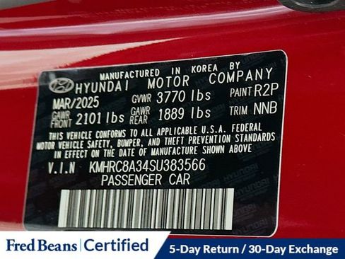 Certified 2025 Hyundai Venue Limited image 33