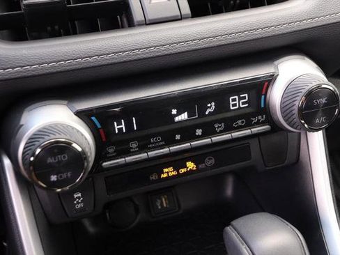 Certified 2025 Toyota RAV4 XLE image 19