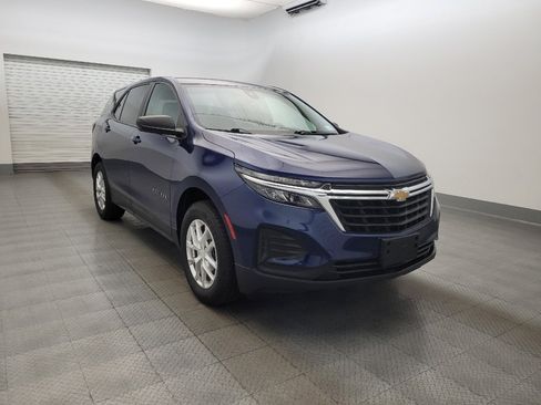 Used 2022 Chevrolet Equinox LS w/ LS Convenience Package image 13