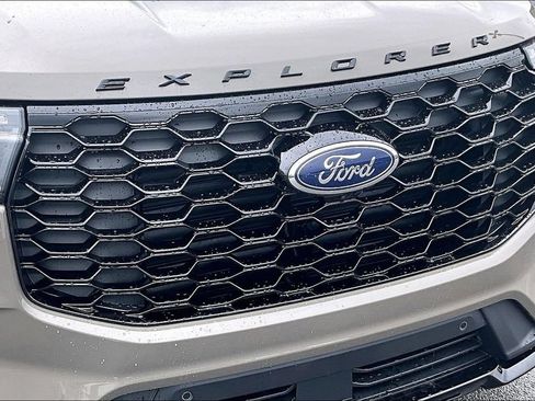 New 2026 Ford Explorer ST-Line w/ ST-Line Street Pack AWD/4WD image 33