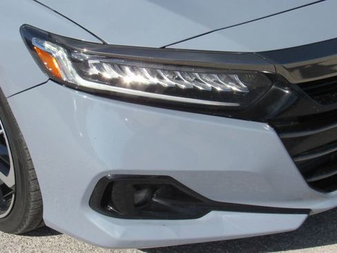 Used 2022 Honda Accord Sport Special Edition image 8