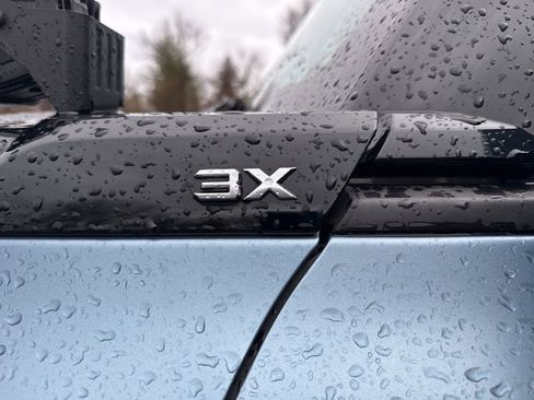 Used 2024 GMC Hummer EV 3X w/ Omega Edition image 16