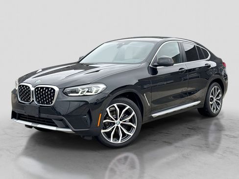 Used 2022 BMW X4 xDrive30i AWD/4WD image 1