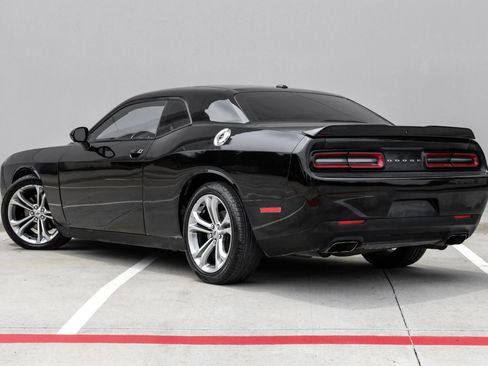 Used 2021 Dodge Challenger R/T RWD image 15