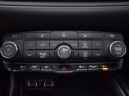 Used 2022 Dodge Durango GT AWD/4WD image 37