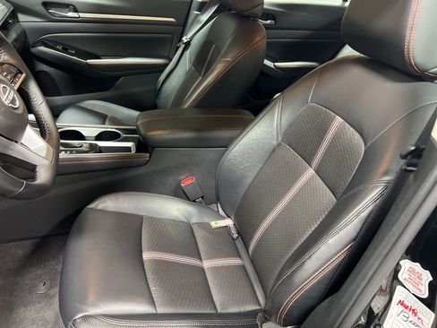 Used 2025 Nissan Altima 2.5 SR image 20