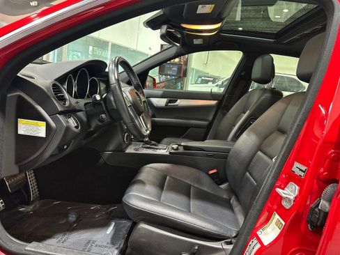 Used 2013 Mercedes-Benz C 250 Sedan image 34