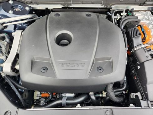 New 2026 Volvo XC90 T8 Ultra w/ Protection Package image 20