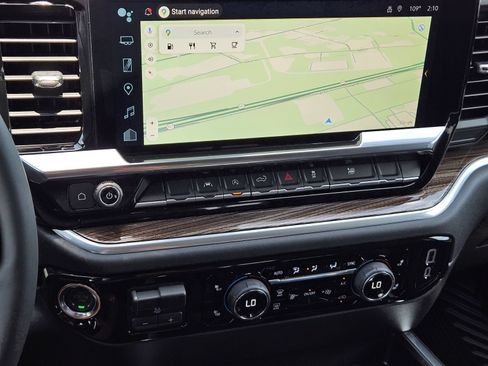 New 2026 Chevrolet Silverado 1500 LT w/ Texas Edition Plus AWD/4WD image 20