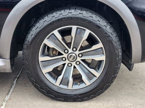 Used 2019 Nissan Armada SL w/ Premium Package image 10