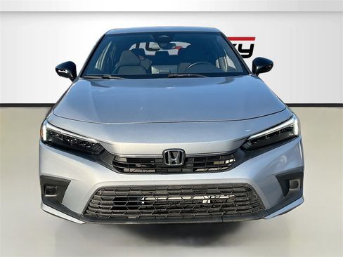 Used 2023 Honda Civic Sport image 2