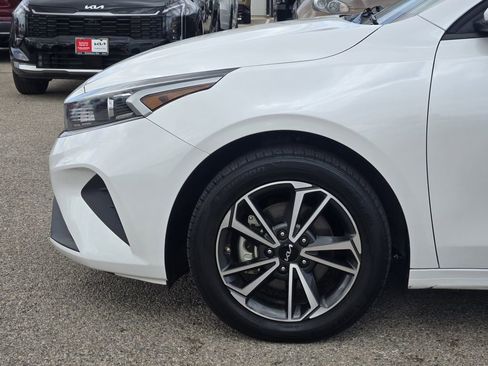 Used 2023 Kia Forte LXS image 6