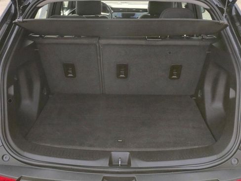 Used 2023 Chevrolet Bolt EUV LT FWD image 11