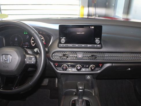 Used 2025 Honda HR-V Sport image 22