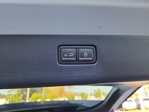 New 2026 Hyundai Ioniq 9 Limited image 9