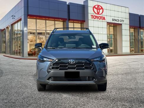 New 2026 Toyota Corolla Cross LE FWD image 9