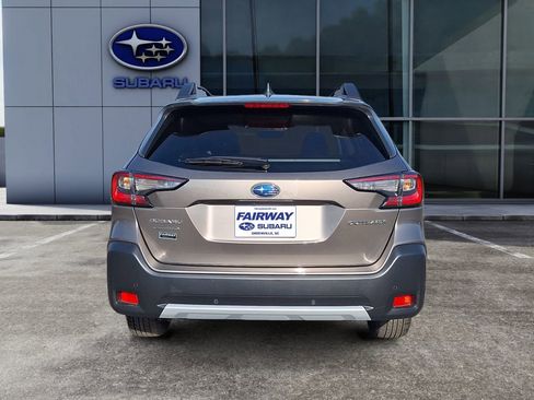 Certified 2023 Subaru Outback Limited image 5