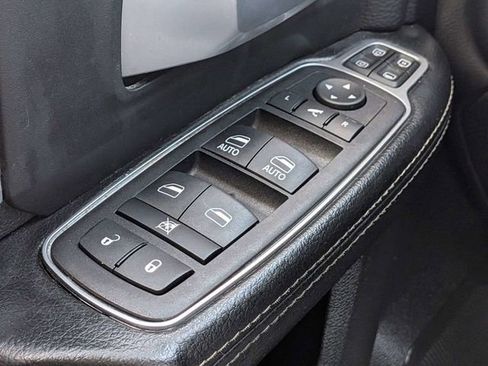 Used 2024 RAM 2500 Big Horn AWD/4WD image 26