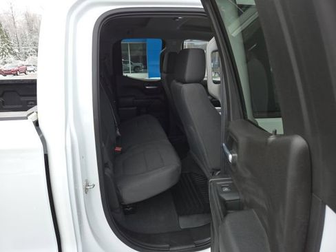 Used 2020 Chevrolet Silverado 1500 Custom w/ Custom Value Package image 42