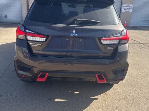 Used 2020 Mitsubishi Outlander Sport ES image 4