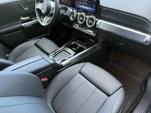 Certified 2026 Mercedes-Benz GLB 250 image 20