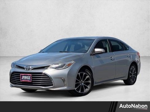 Used 2016 Toyota Avalon XLE Premium FWD image 1