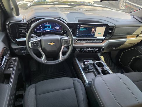 Certified 2025 Chevrolet Silverado 1500 LT RWD image 28