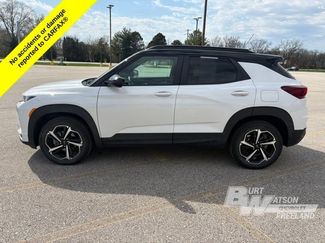 Used 2023 Chevrolet TrailBlazer RS w/ Sun and Liftgate Package AWD/4WD video 3