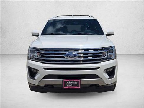 Used 2020 Ford Expedition XLT AWD/4WD image 2