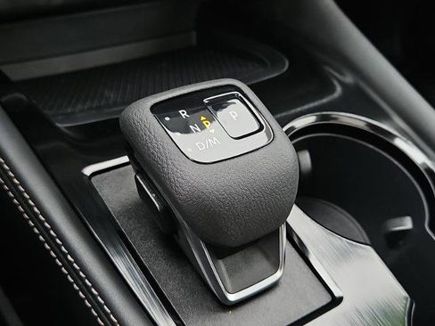 Certified 2023 Nissan Rogue SL w/ SL Premium Package FWD image 17
