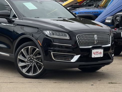 Used 2020 Lincoln Nautilus Reserve w/ Equipment Group 202A image 2