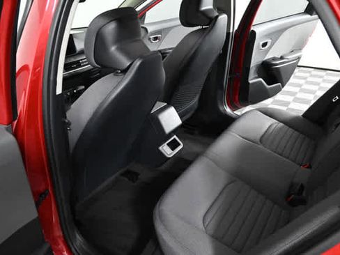 Used 2025 Kia K4 EX FWD image 12