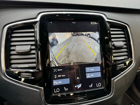 Used 2016 Volvo XC90 T6 Momentum w/ Momentum Plus Package image 22