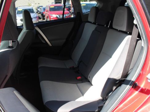 Used 2015 Toyota RAV4 XLE image 13