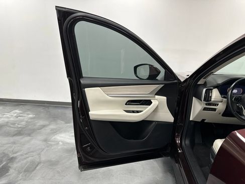 Certified 2024 MAZDA CX-90 Plug-In Hybrid w/ Premium Plus AWD/4WD image 18