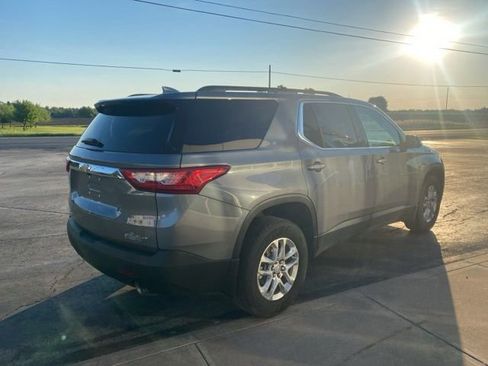 Used 2021 Chevrolet Traverse LT w/ LPO, Floor Liner Package AWD/4WD image 4