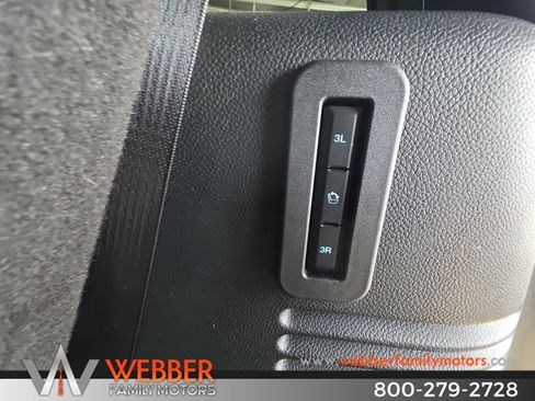 Used 2016 Ford Expedition Limited w/ Equipment Group 301A AWD/4WD image 10