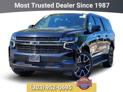 Used 2021 Chevrolet Suburban RST w/ Luxury Package AWD/4WD image 1