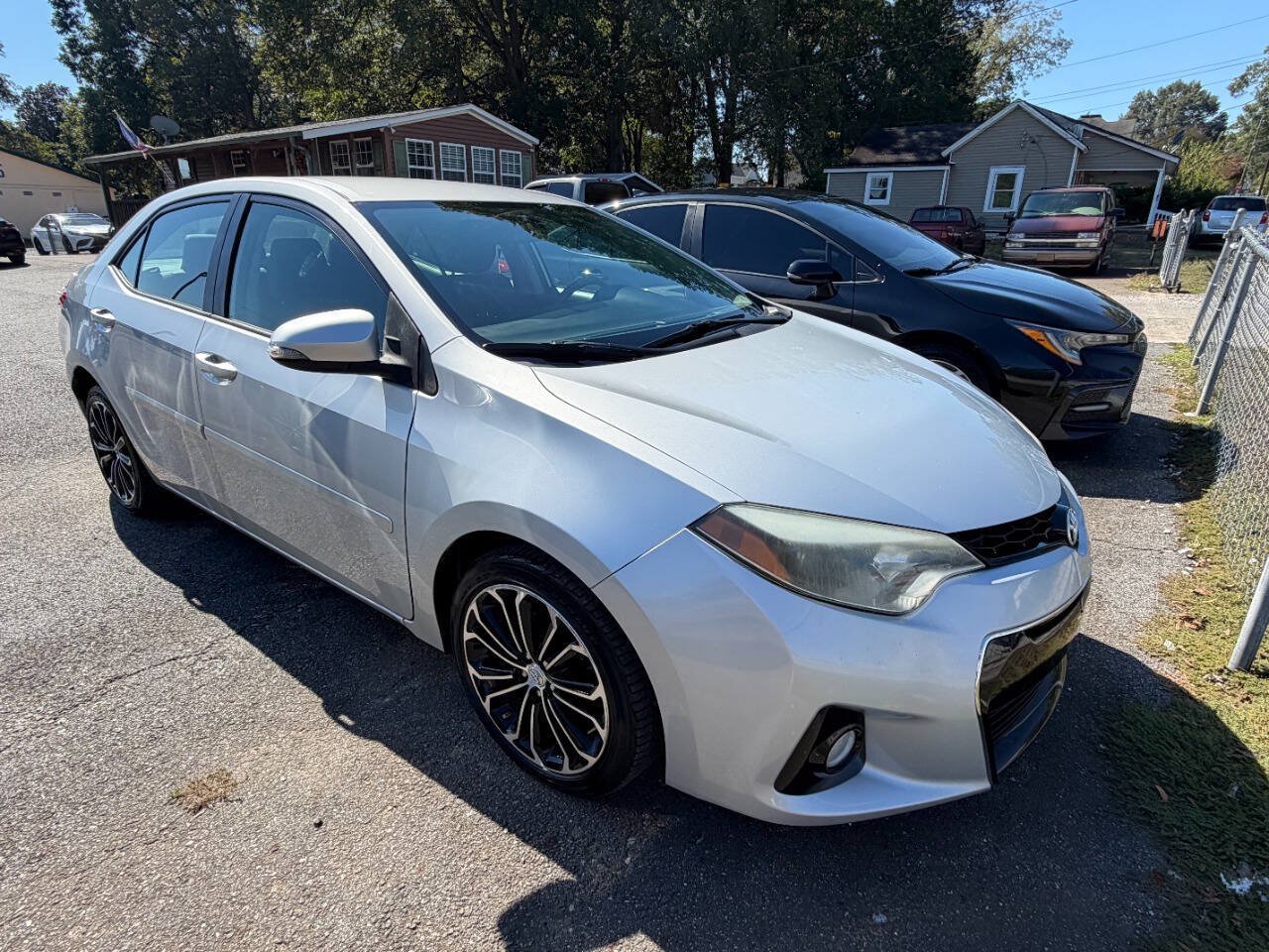 Used 2015 Toyota Corolla S FWD image 5