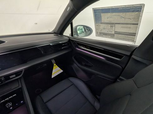 New 2026 Porsche Macan Turbo Electric image 24