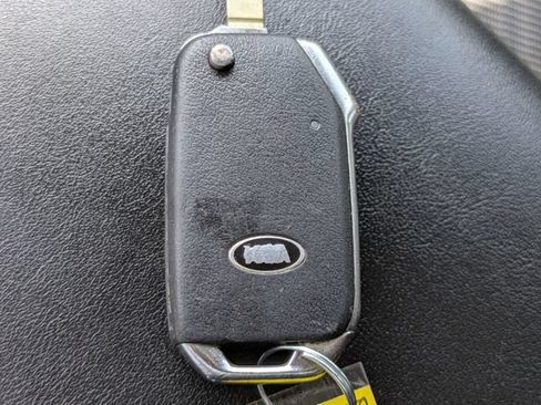 Used 2021 Kia Seltos LX AWD/4WD image 26