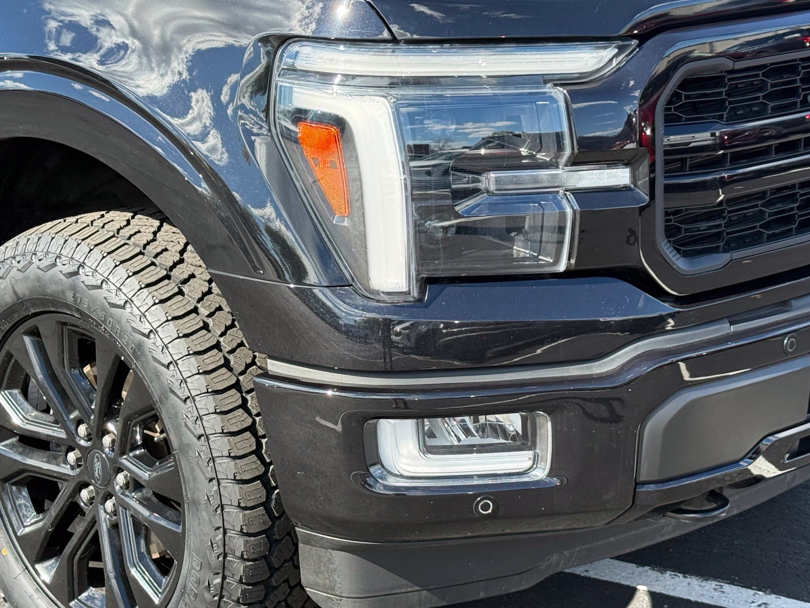 Used 2024 Ford F150 Lariat w/ Equipment Group 502A High AWD/4WD image 10