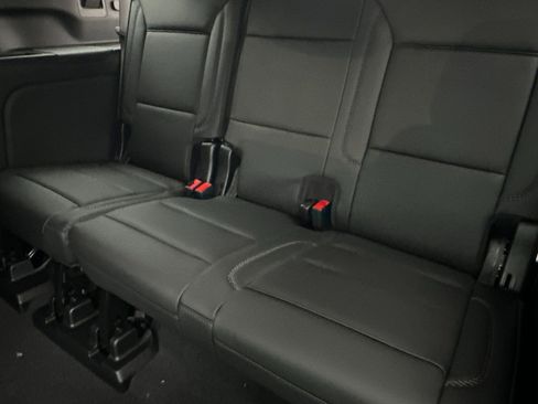 New 2026 GMC Yukon XL Denali AWD/4WD image 15
