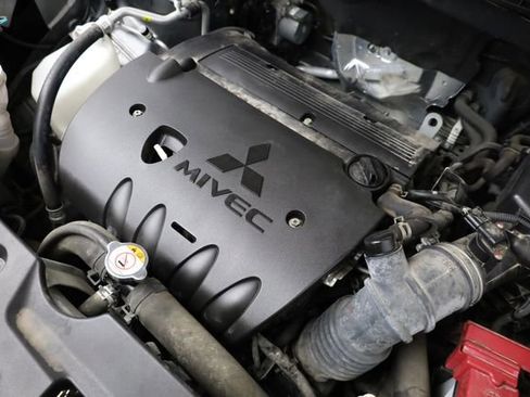 Used 2021 Mitsubishi Outlander Sport ES image 9