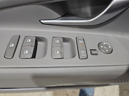 New 2026 Hyundai Elantra Sport image 26