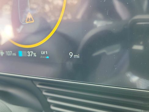 New 2026 Hyundai Ioniq 5 SE image 20