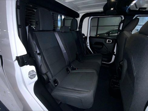 New 2026 Jeep Gladiator Sport image 21