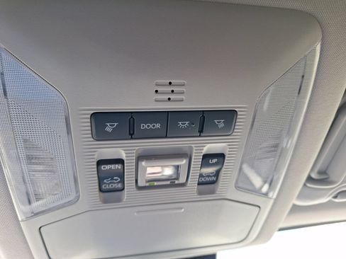 Used 2024 Toyota RAV4 XLE w/ Convenience Package FWD image 27