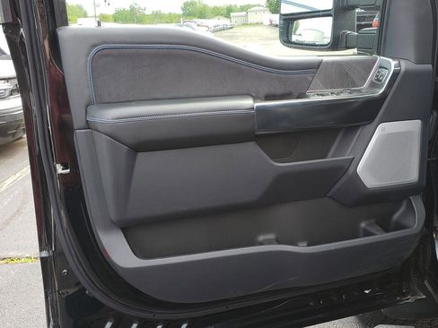 Used 2025 Ford F350 Platinum AWD/4WD image 14