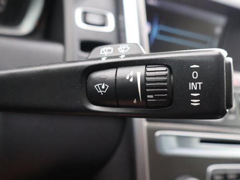 Used 2014 Volvo XC60 T6 AWD/4WD image 33